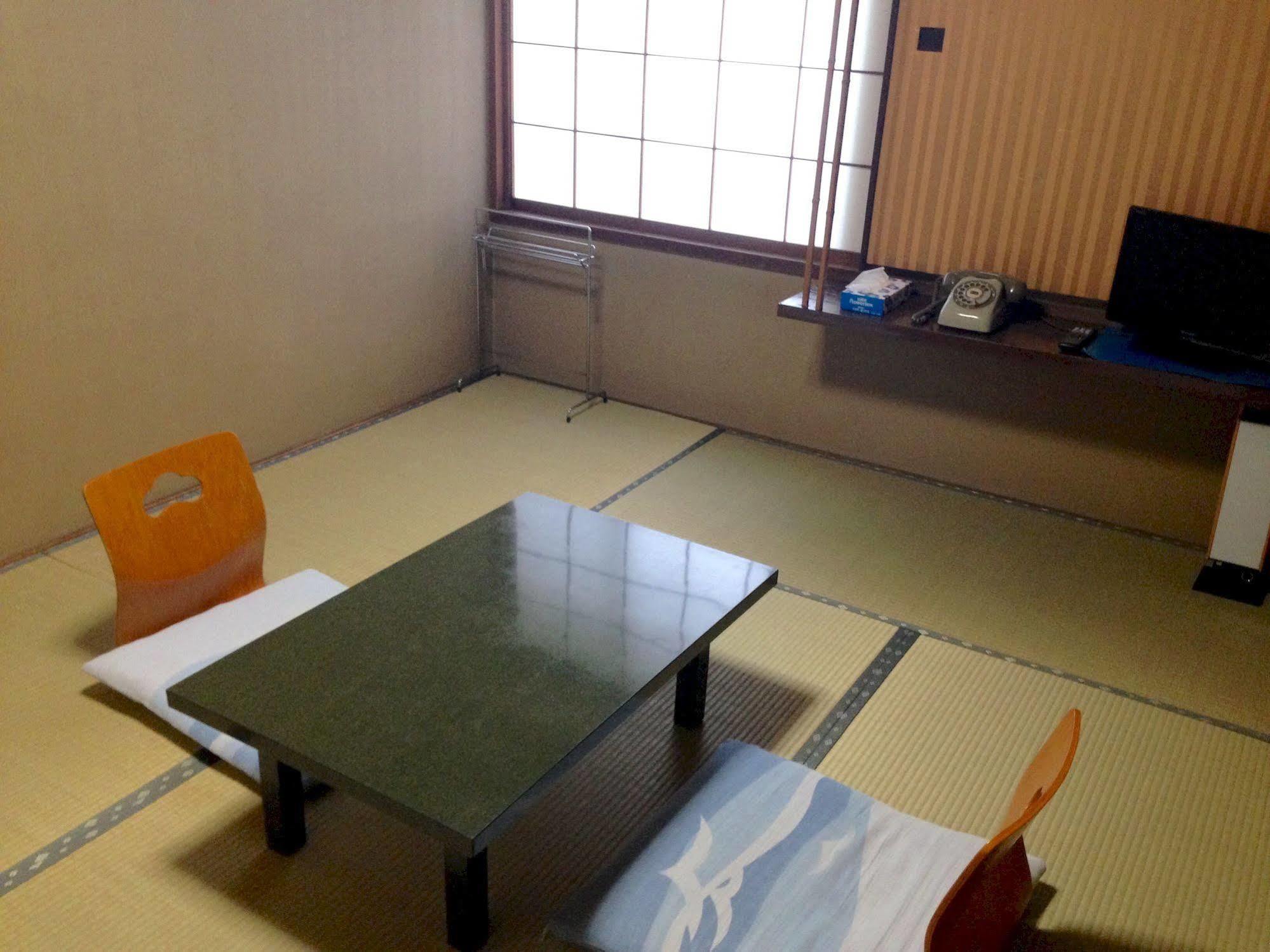Nakayasu Ryokan Kanazawa Exterior photo